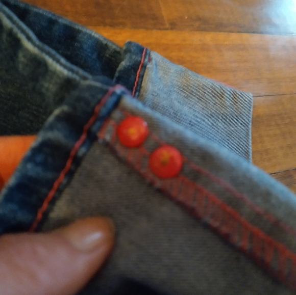 Size 14 girls dark blue jean capris - Picture 11 of 16